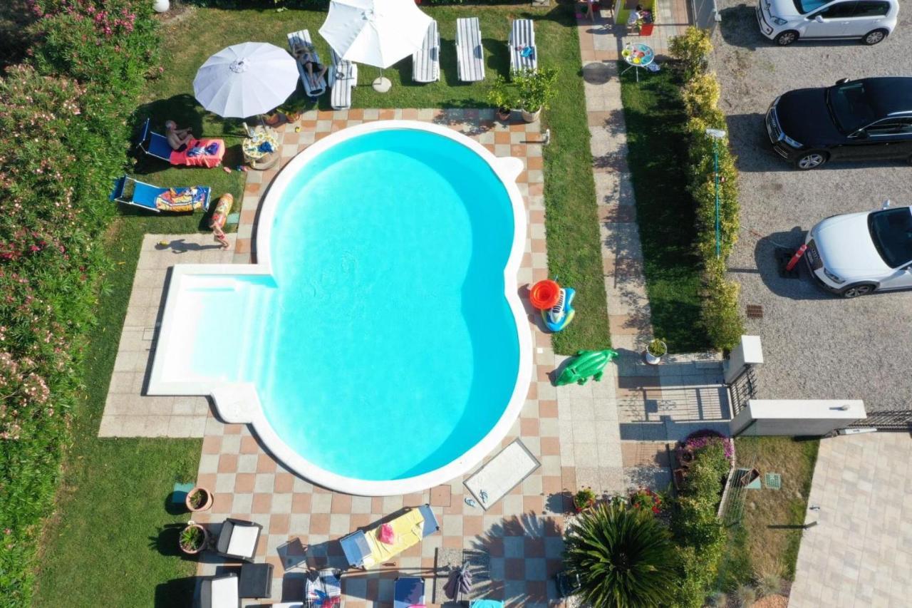 B&B Da Mary Pampuro Esterno foto